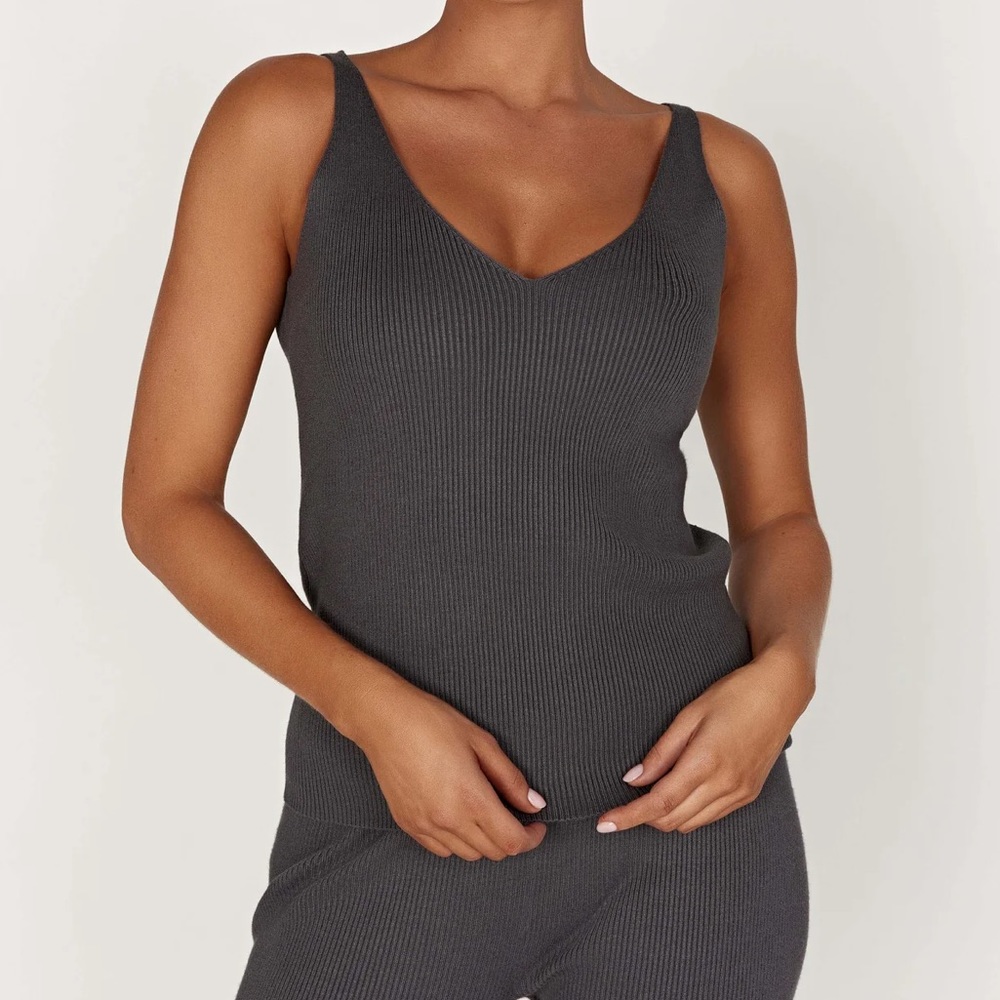 Meshki Alicia Sleeveless Knit Top - Charcoal (Small) NWT